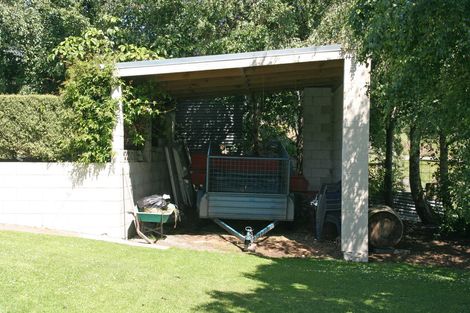 Photo of property in 18 Riccarton Road East, East Taieri, Mosgiel, 9024