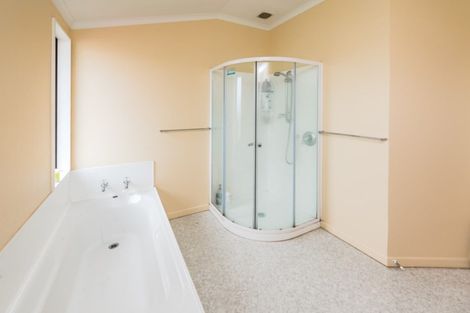 Photo of property in 5 Grey Street, College Estate, Whanganui, 4500