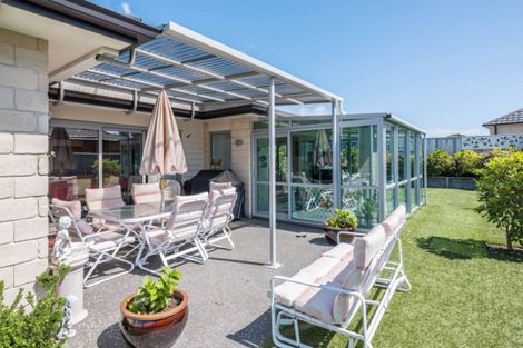 Photo of property in 14 Petrel Close, Paraparaumu Beach, Paraparaumu, 5032