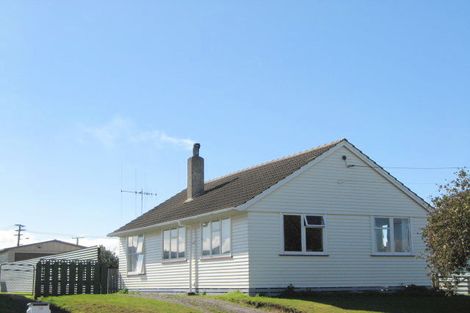 Photo of property in 16 Gordon Crescent, Marton, 4710