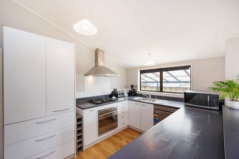 Photo of property in 31 Clarke Avenue, Highbury, Palmerston North, 4412