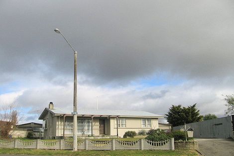 Photo of property in 65 Folkestone Drive, Flaxmere, Hastings, 4120