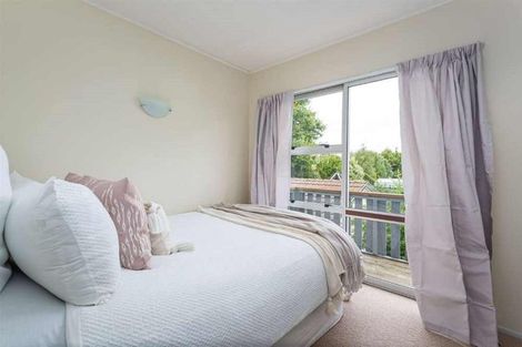Photo of property in 6 Jenkins Avenue, Redwood, Christchurch, 8051