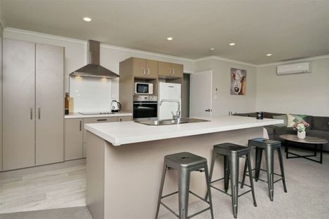 Photo of property in 52 Shillingford Boulevard, Rolleston, 7615