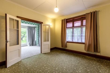 Photo of property in 10 Harris Street, Waimate, 7924
