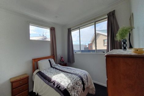 Photo of property in 17b Ruskin Terrace, Caversham, Dunedin, 9012