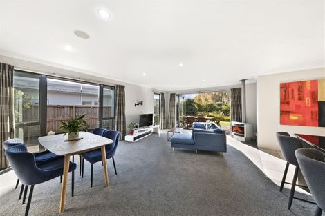 Photo of property in 29 Holbrook Way, Westmorland, Christchurch, 8025