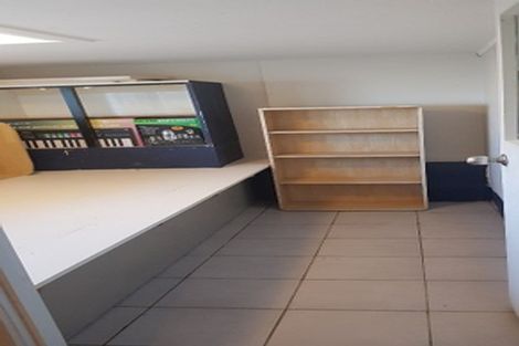 Photo of property in 89 East Coast Road, Castor Bay, Auckland, 0620