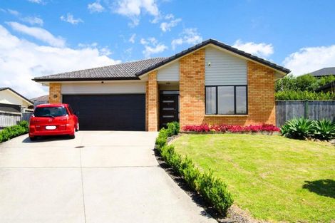 Photo of property in 40 Bradnor Meadows Drive, Swanson, Auckland, 0612