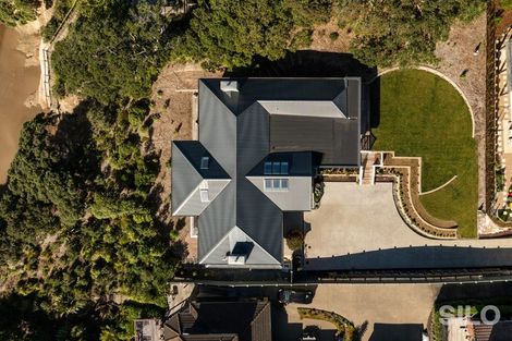 Photo of property in 41 Ocean View Road, Hatfields Beach, Orewa, 0931