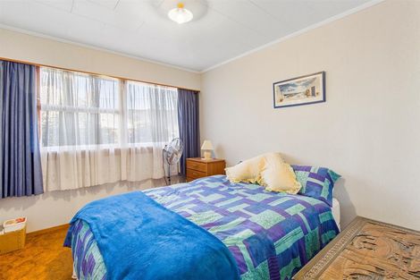 Photo of property in 3 Point Bush Road, Waimate, 7924