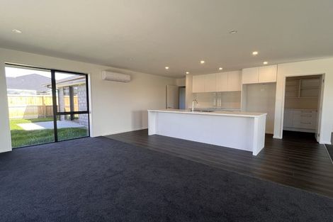 Photo of property in 132 Shillingford Boulevard, Rolleston, 7615