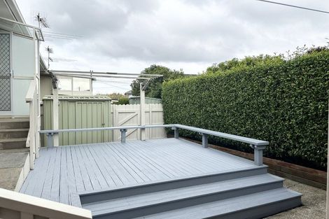 Photo of property in 2/41 Nile Road, Milford, Auckland, 0620