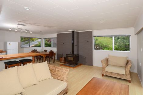 Photo of property in 3 Bay View Place, Whangarei Heads, Whangarei, 0174