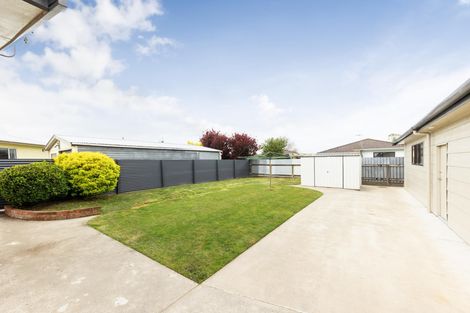 Photo of property in 64 Herbert Avenue, Cloverlea, Palmerston North, 4412