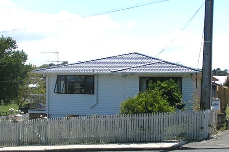 Photo of property in 192 Forrest Hill Road, Forrest Hill, Auckland, 0620