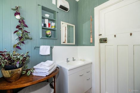 Photo of property in 4 Exeter Street, Waimate, 7924