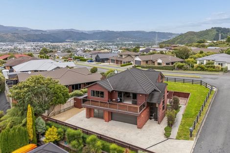 Photo of property in 115 Kirton Drive, Riverstone Terraces, Upper Hutt, 5018