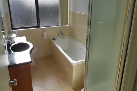 Photo of property in 33a Kenneth Small Place, Remuera, Auckland, 1050