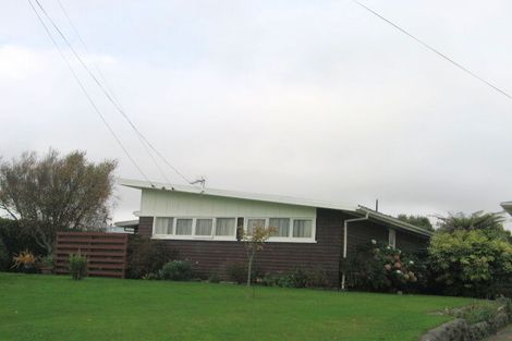 Photo of property in 3 Saint Edmund Crescent, Tawa, Wellington, 5028