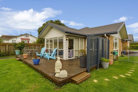 Photo of property in 24 Waerenga Road, Otaki, 5512