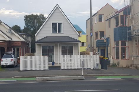 Photo of property in 673 Great King Street, North Dunedin, Dunedin, 9016