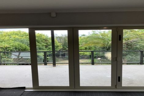 Photo of property in 50 Colwill Road, Massey, Auckland, 0614