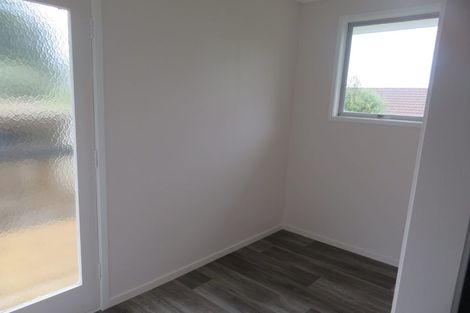 Photo of property in 4171a Great North Road, Glen Eden, Auckland, 0602