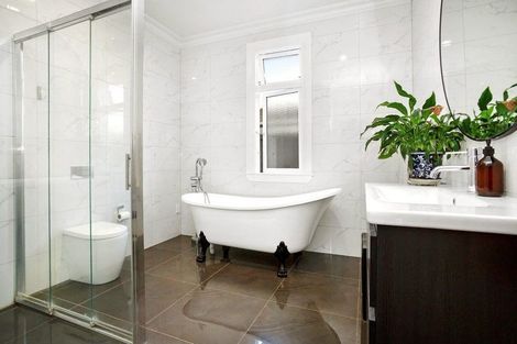 Photo of property in 50 William Street, Petone, Lower Hutt, 5012