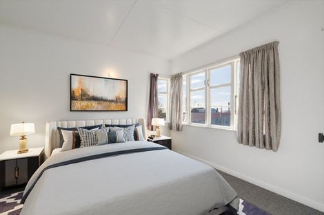 Photo of property in 14 Doyle Street, Bluff, 9814