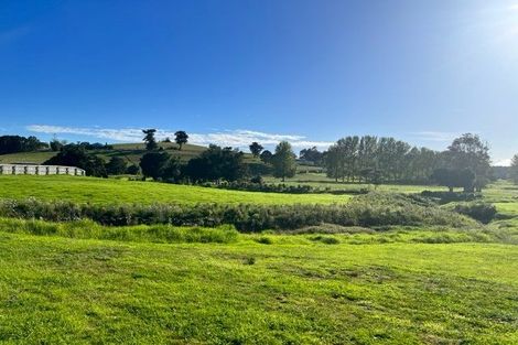 Photo of property in 124 Wairau Drive, Tikipunga, Whangarei, 0112