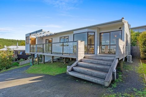 Photo of property in 45 Stillwater Crescent, Stillwater, Silverdale, 0993