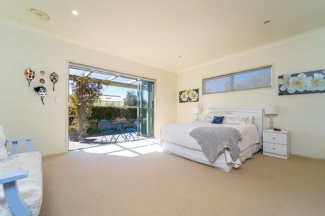 Photo of property in 1/239 Lake Ferry Road, Martinborough, 5781