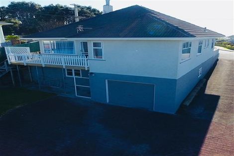 Photo of property in 19 Scott Street, Moturoa, New Plymouth, 4310