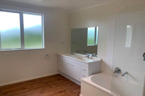 Photo of property in 25 Hancock Grove, Mangawhai, 0573