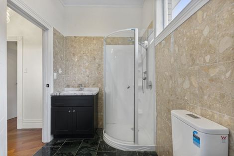 Photo of property in 6 Mahinga Place, Massey, Auckland, 0614