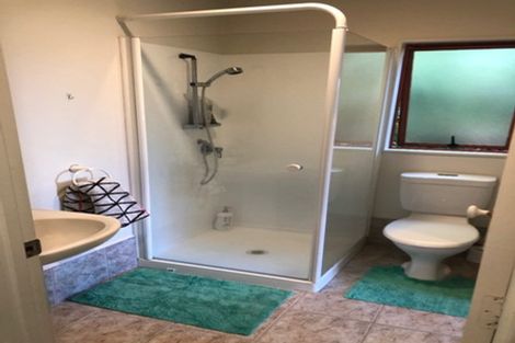 Photo of property in 3/51 Archers Road, Hillcrest, Auckland, 0629