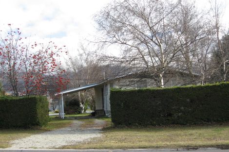 Photo of property in 3 Rata Street, Wanaka, 9305