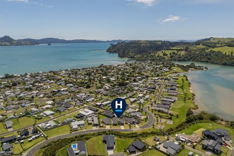 Photo of property in 31 Longreach Drive, Cooks Beach, Whitianga, 3591