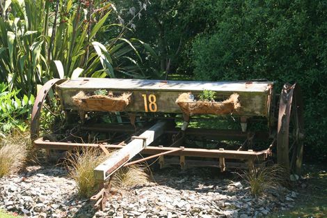 Photo of property in 18 Riccarton Road East, East Taieri, Mosgiel, 9024