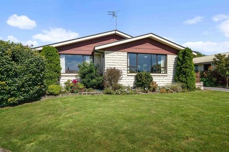 Photo of property in 26 Coates Place, Rangiora, 7400
