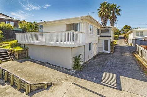 Photo of property in 3 Havelock Avenue, Forrest Hill, Auckland, 0620