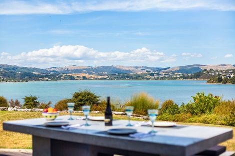 Photo of property in 64a Mana View Road, Paremata, Porirua, 5026