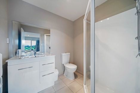 Photo of property in 39 Lyndon Street, Riccarton, Christchurch, 8041