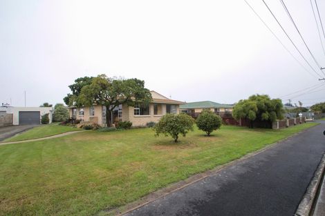 Photo of property in 15 Lismore Street, Oamaru North, Oamaru, 9400