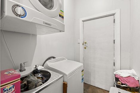 Photo of property in 6 Alexandra Street, Marton, 4710