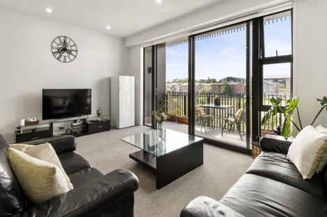 Photo of property in 102/38c Fraser Avenue, Northcote, Auckland, 0627