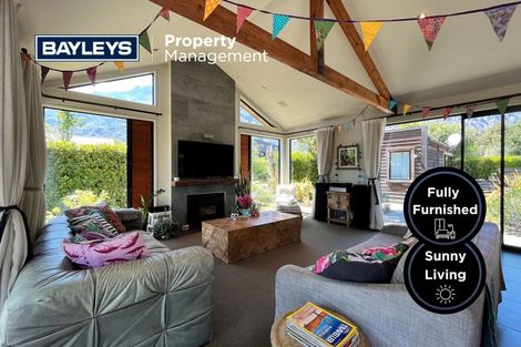 Photo of property in 1 Buckler Court, Jacks Point, Queenstown, 9371
