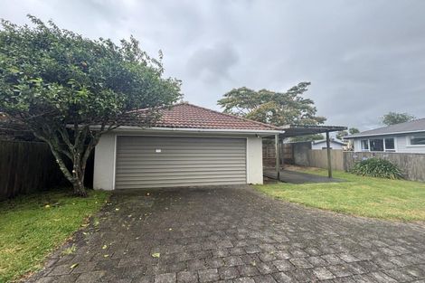 Photo of property in 17 Wallath Road, Westown, New Plymouth, 4310
