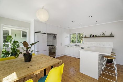 Photo of property in 7 Walbrook Road, Manly, Whangaparaoa, 0930